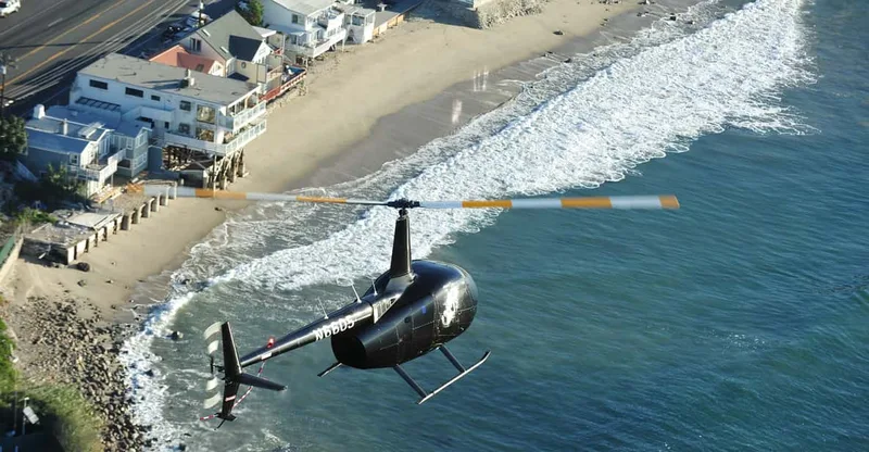 California Coastline & Hollywood Celebrity Helicopter Tour — helicopter tour in Los Angeles