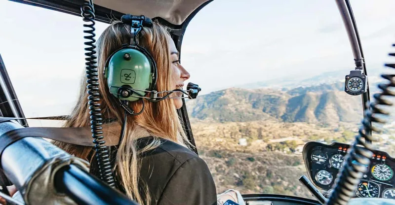 Private 1-Hour Sightseeing Helicopter Tour — helicopter tour in Los Angeles