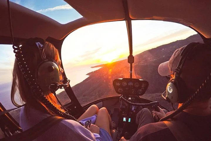 Hollywood and Beaches 50-Minute Helicopter Tour — helicopter tour in Los Angeles