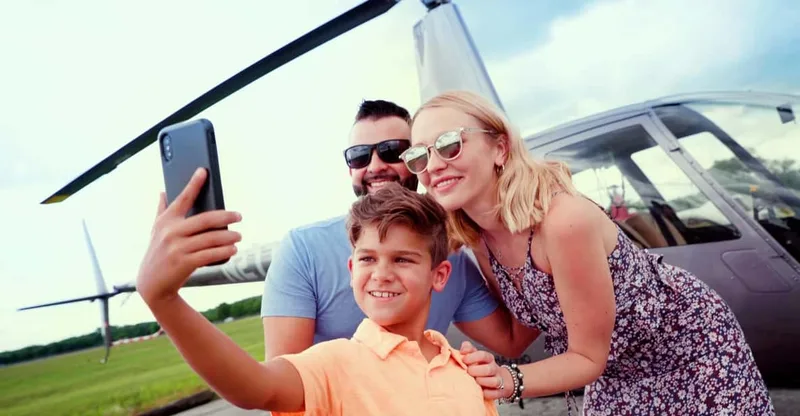 Narrated Day Helicopter Flight Over Theme Parks — helicopter tour in Orlando