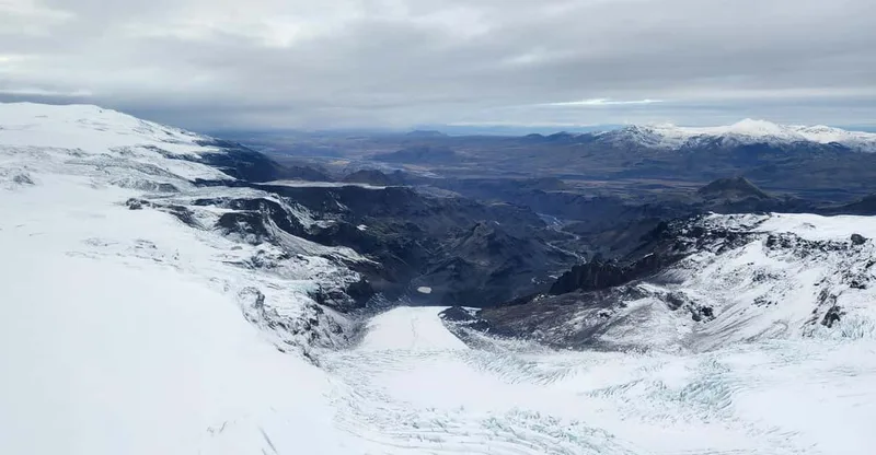 From Reykjavik: Fire And Ice Helicopter Tour with 2 Landings — helicopter tour in Reykjavik